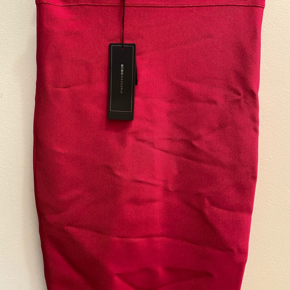 BCBGMAXAZARIA dark pink skirt  XS